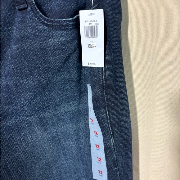 NWT Old Navy Skinny Cropped Jeans - Picture 10 of 10